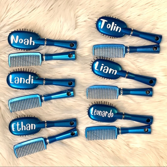 Set of 2 hairbrush with name - Picture 3 of 3